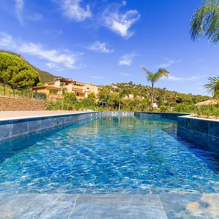 Select' - T2 A Saint-clair Avec Terrasse, Piscine Et Parking ! - 180sud-a12 * Le Lavandou